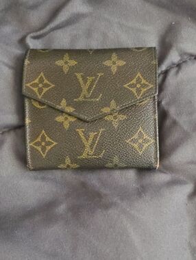 AUTHENTIC Louis Vuitton Monogram Compact Envelope Wallet - Brown/Gold Accents